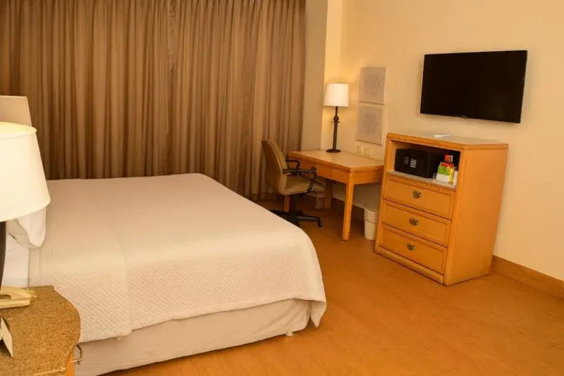 King Room - Non-Smoking